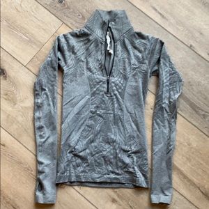 Lululemon 1/2 Zip Pullover
